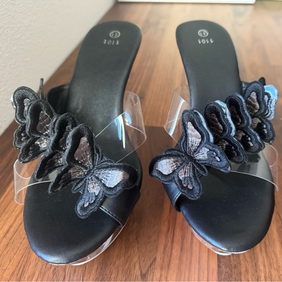 Clear Platform Black Butterfly Wedge Sandals - Size 8.5/9 - Picture 2 of 16
